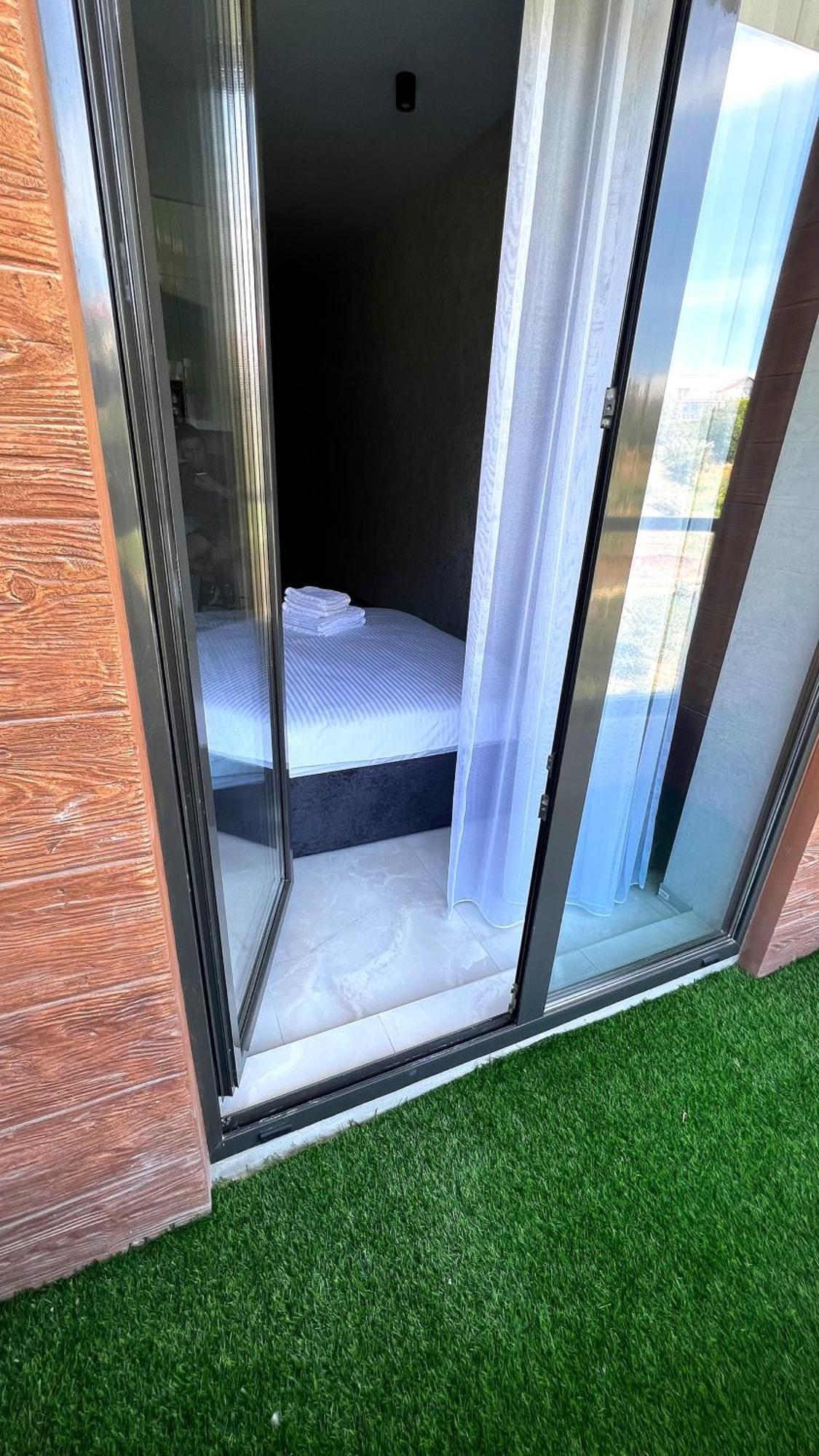 Vem Apartment Калипсо Odessa Exterior foto
